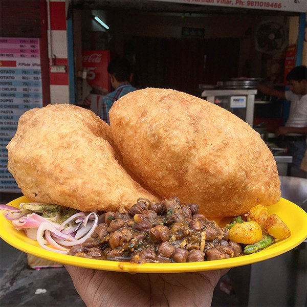 chole-bathure
