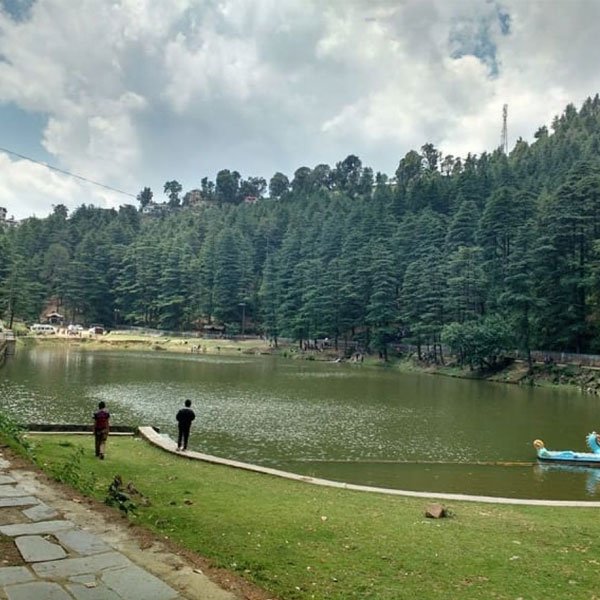 dale-lake-mcleodganj