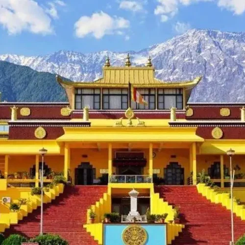 Tibetan-Monastery-dharamshala-