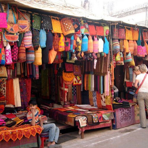 local-market-agra-walking-tour